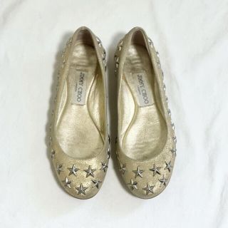 ジミーチュウ(JIMMY CHOO)のジミーチュウ　スタッズ　フラットシューズ　ゴールド　35.5 22.5cm(バレエシューズ)