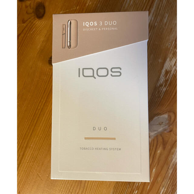 新品未使用 IQOS 3 duo ブリリアントゴールド メンズのファッション小物(タバコグッズ)の商品写真