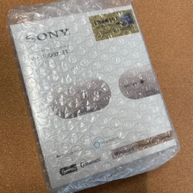驚きの値段 【新品】SONY - SONY WF-1000XM3 日本正規品 プラチナシルバー ヘッドフォン/イヤフォン 驚きの値段 【新品】SONY - SONY WF-1000XM3 日本正規品 プラチナシルバー ヘッドフォン/イヤフォン