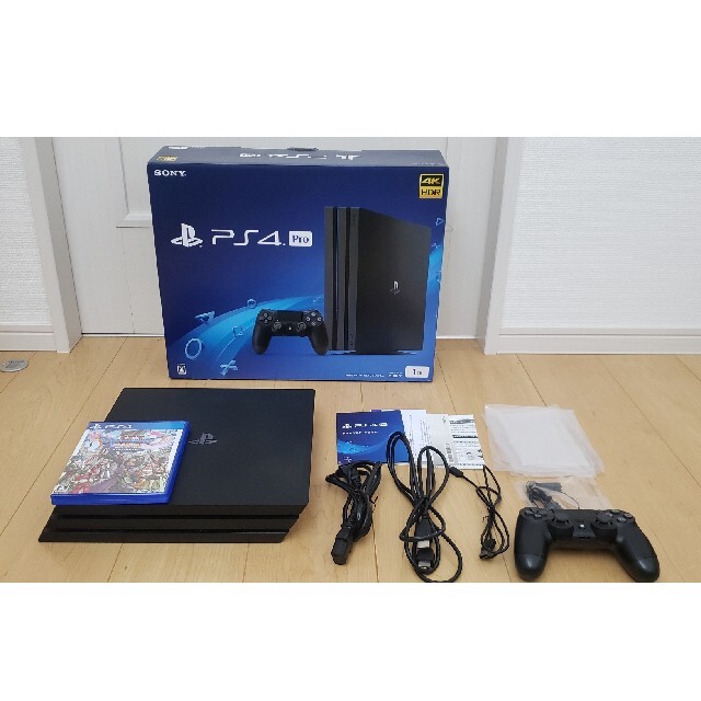 PlayStation4 Pro 1TB CHU-7100B B01 (PS4)のサムネイル