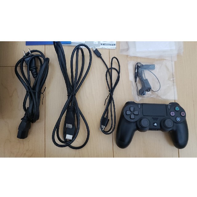 PlayStation4 Pro 1TB CHU-7100B B01 (PS4) 3