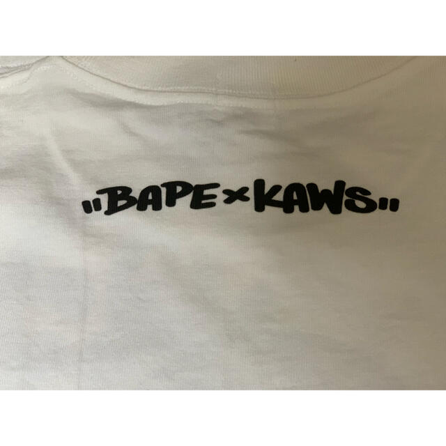 A BATHING APE(アベイシングエイプ)のBAPE × KAWS Tee メンズのトップス(Tシャツ/カットソー(半袖/袖なし))の商品写真