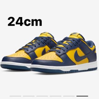 ナイキ(NIKE)のNIKE DUNK LOW VARSITY MAIZE  MICHIGAN  (スニーカー)