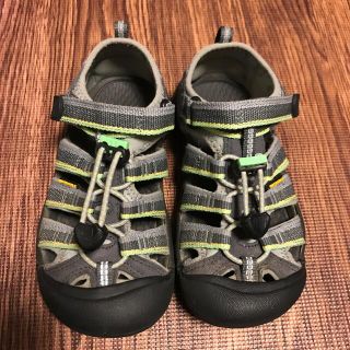 キーン(KEEN)のkeen キーン　キッズ　サンダル　18.5(サンダル)