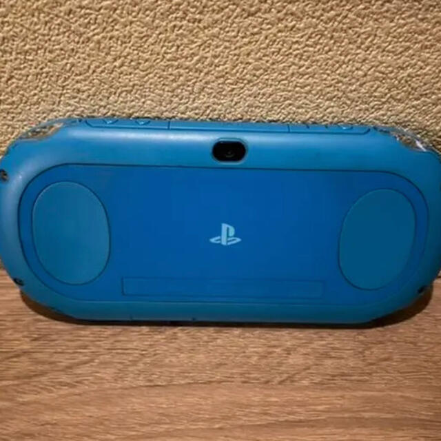 PlayStation®Vita（PCH-2000シリーズ） Wi-Fiモデル… 1