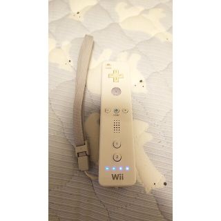 ウィー(Wii)の最終値下げ Wii Wiiリモコン(家庭用ゲーム機本体)