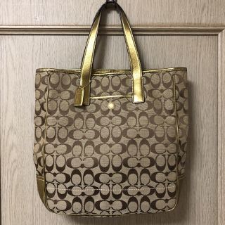 COACH(コーチ) トートバッグ 7069