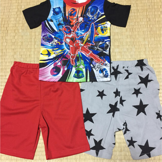 BANDAI(バンダイ)の100 キュウレンジャー  2パンツパジャマ キッズ/ベビー/マタニティのキッズ服男の子用(90cm~)(パジャマ)の商品写真