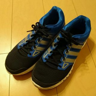 アディダス(adidas)のaddidas 青×黒 メンズスニーカー27㎝(スニーカー)