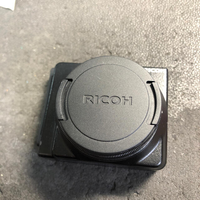 RICOH(リコー)のリコー P10 28-300mm f3.5-5.6 VC ジャンク スマホ/家電/カメラのカメラ(レンズ(ズーム))の商品写真