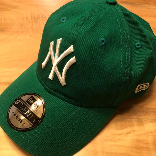 新品 US限定 MOMA x Yankees New Era Cap グリーン