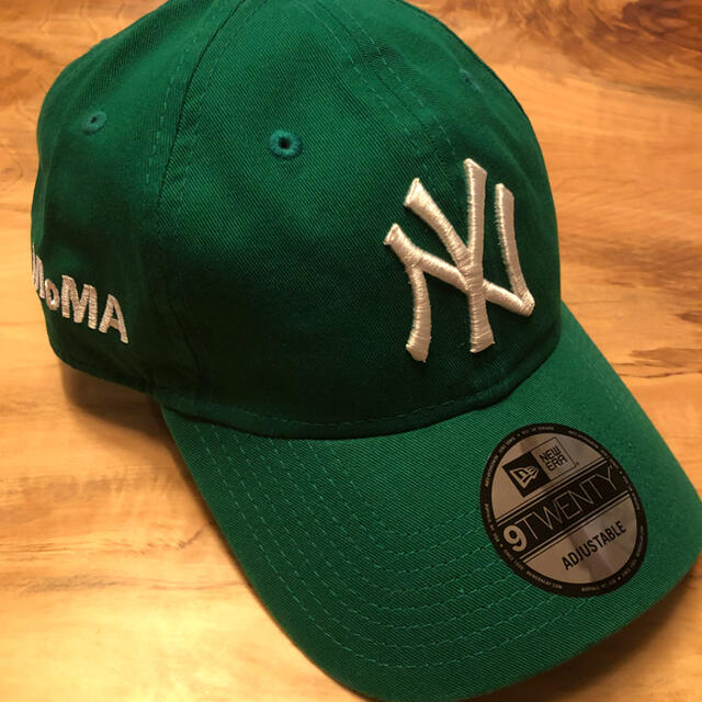 新品 US限定 MOMA x Yankees New Era Cap グリーン