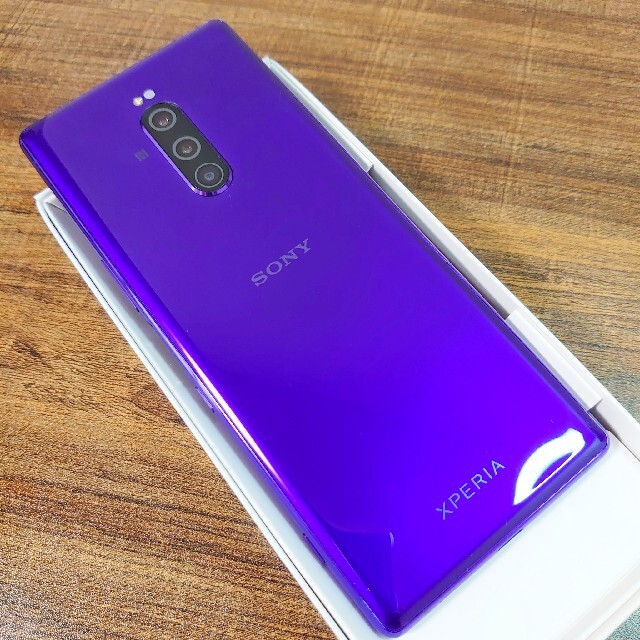 Xperia(エクスペリア)のXPERIA1 Softbank SIMロック解除済み スマホ/家電/カメラのスマートフォン/携帯電話(スマートフォン本体)の商品写真