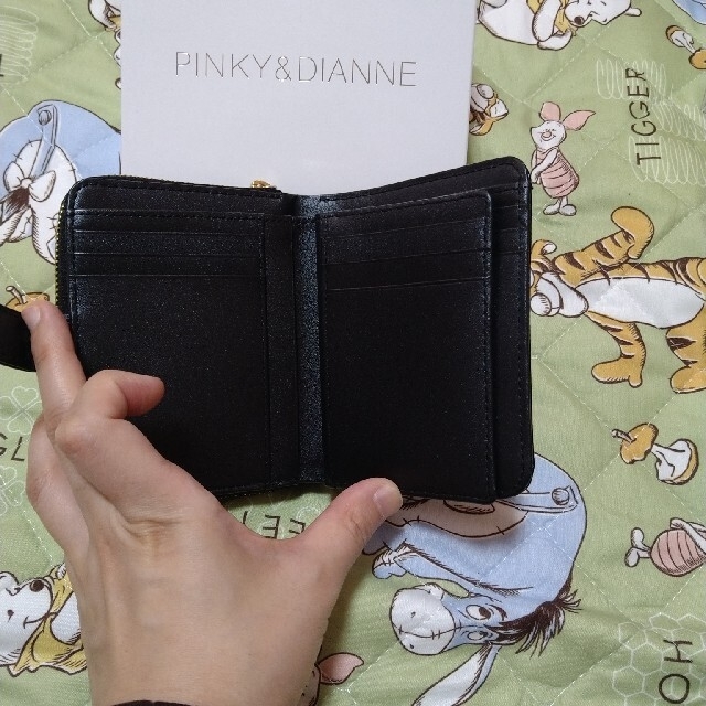 Pinky&Dianne(ピンキーアンドダイアン)のピンキー　折財布 レディースのファッション小物(財布)の商品写真