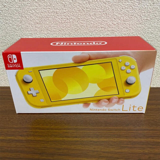 新品任天堂 Nintendo Switch Lite イエロー スイッチ