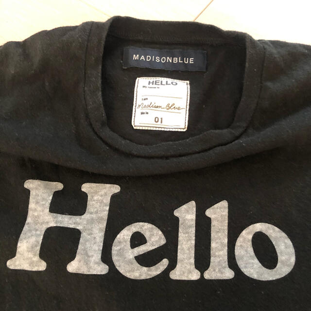 MADISONBLUE(マディソンブルー)のマディソンブルーHELLOTシャツ レディースのトップス(Tシャツ(半袖/袖なし))の商品写真