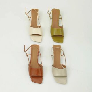 トゥデイフル(TODAYFUL)のTODAYFUL square sandal(サンダル)