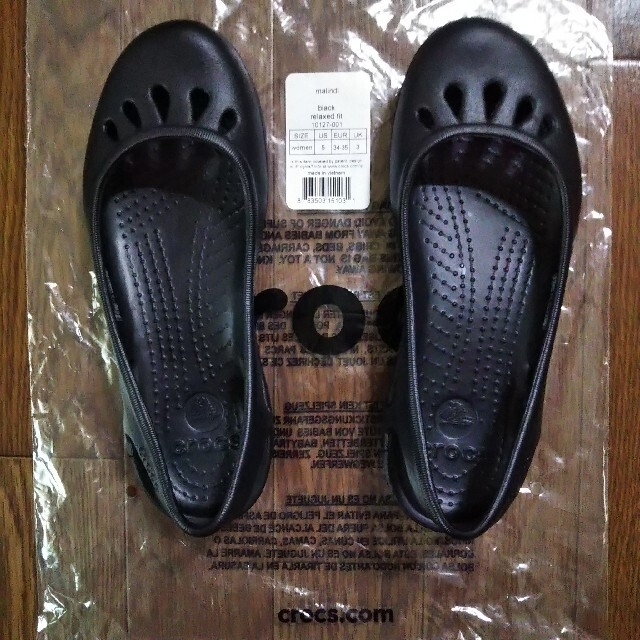 crocs(クロックス)のcrocs marinedi black W5 レディースの靴/シューズ(サンダル)の商品写真