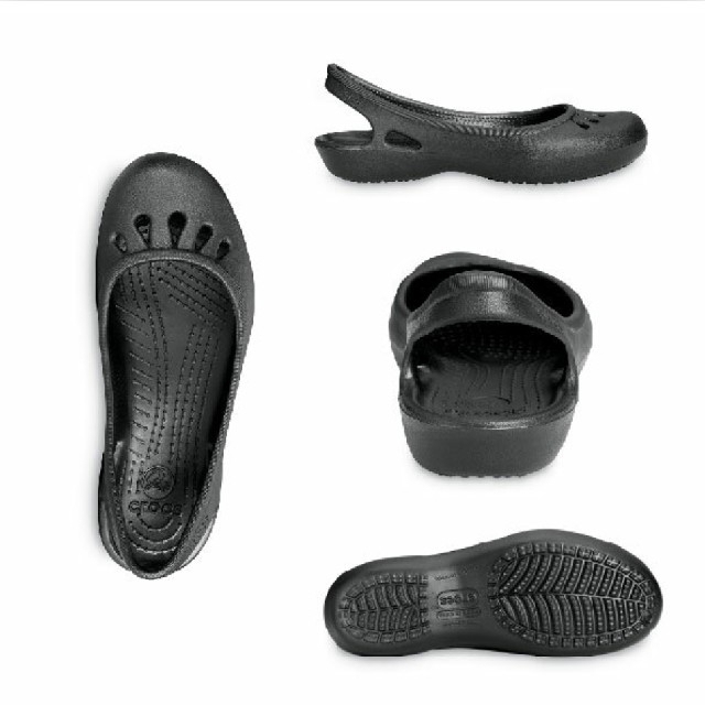 crocs(クロックス)のcrocs marinedi black W5 レディースの靴/シューズ(サンダル)の商品写真