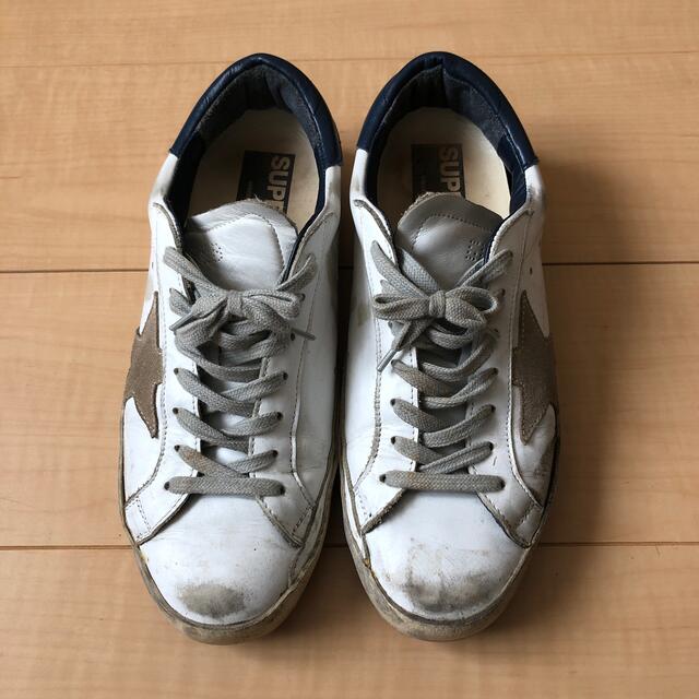 GOLDEN GOOSE(ゴールデングース)の【期間限定値下げ】ゴールデングース　スニーカー　41（26.5） メンズの靴/シューズ(スニーカー)の商品写真