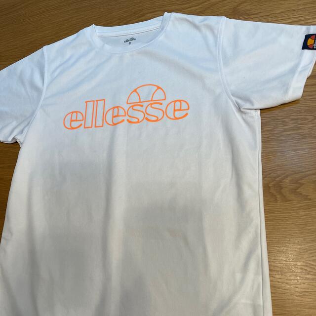 ellesse(エレッセ)のエレッセ　Tシャツ　2枚セット　140 150 キッズ/ベビー/マタニティのキッズ服男の子用(90cm~)(Tシャツ/カットソー)の商品写真