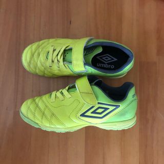 アンブロ(UMBRO)のアンブロ　サッカーシューズ　トレシュー(シューズ)