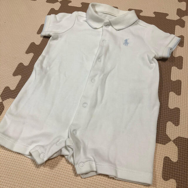 Ralph Lauren(ラルフローレン)のラルフローレン♡60♡ショートオール♡ホワイト♡前開き♡襟付き♡ロンパース♡ キッズ/ベビー/マタニティのベビー服(~85cm)(カバーオール)の商品写真