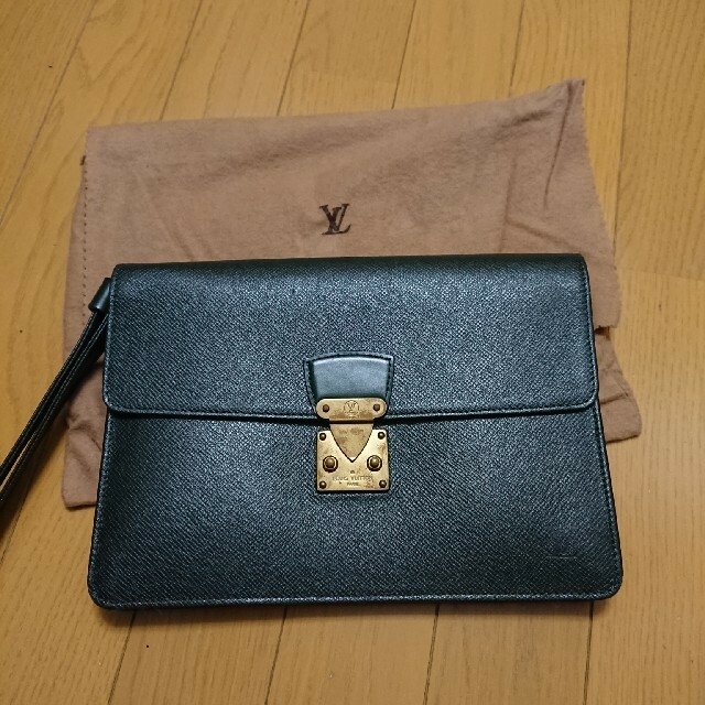 LOUIS VUITTON(ルイヴィトン)のルイ ヴィトン クラッチバッグ メンズのバッグ(セカンドバッグ/クラッチバッグ)の商品写真