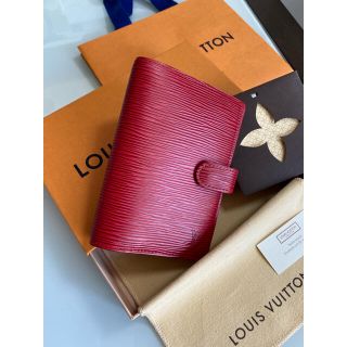 ルイヴィトン(LOUIS VUITTON)のLOUIS VUITTON ルイヴィトン 手帳カバー エピ アジェンダPM(手帳)