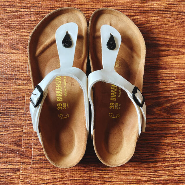 新品 BIRKENSTOCK ビルケンシュトック レディース サンダル 25.0