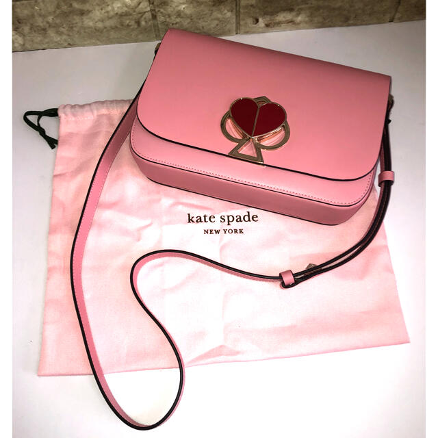美品】kate spade ケイトスペード ニコラ ツイストロック 美品】kate spade ケイトスペード ニコラ ツイストロック