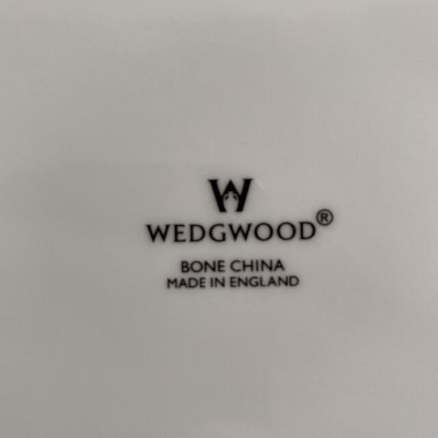 WEDGWOOD(ウェッジウッド)のウェッジウッド ホワイトコノート B&Bプレート 27cm インテリア/住まい/日用品のキッチン/食器(食器)の商品写真