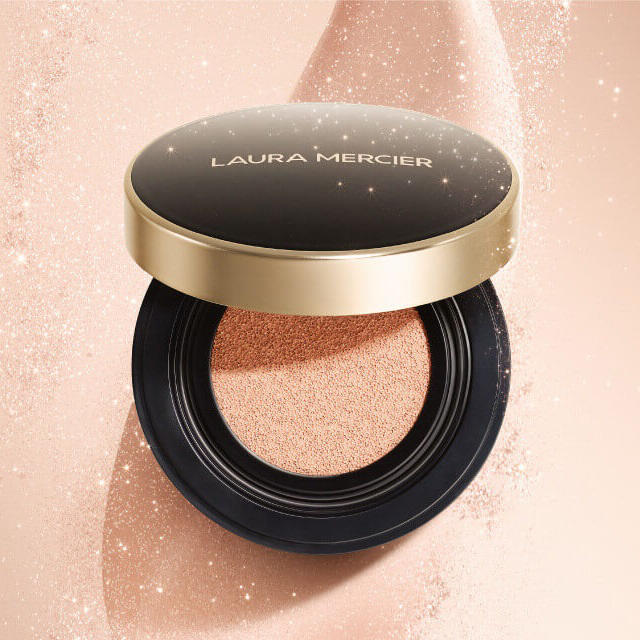 laura mercier(ローラメルシエ)のローラメルシエ　クッションファンデケースのみ コスメ/美容のベースメイク/化粧品(ファンデーション)の商品写真