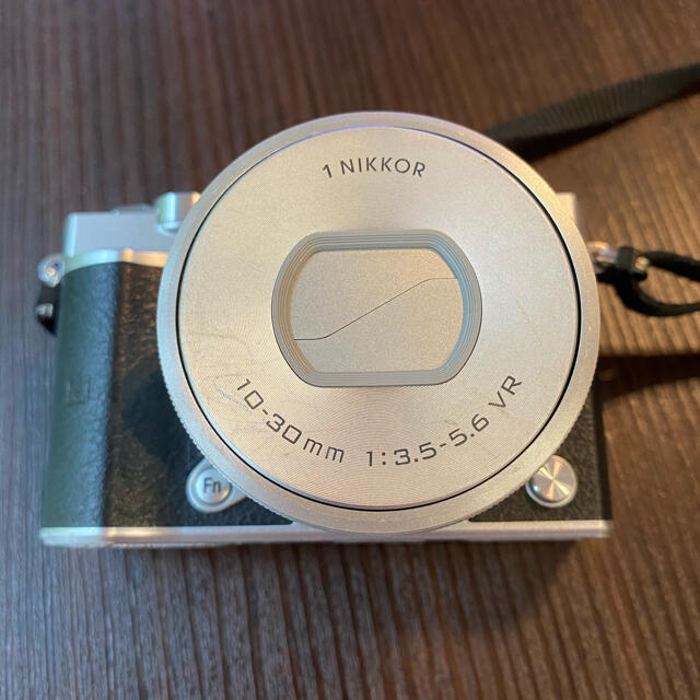 Nikon Nikon1. J5 - 1