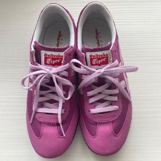 オニツカタイガー(Onitsuka Tiger)のアシックス　オニツカタイガー　ピンクスニーカー　24㎝　未使用(スニーカー)