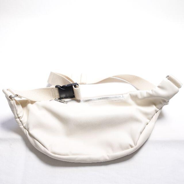 JEANASIS(ジーナシス)のJEANASiS　ウエストバッグ　ホワイト メンズのバッグ(ウエストポーチ)の商品写真