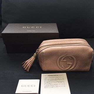 グッチ(Gucci)のGUCCI グッチ 化粧 ポーチ ピンク ゴールド 内ポケットあり(ポーチ)