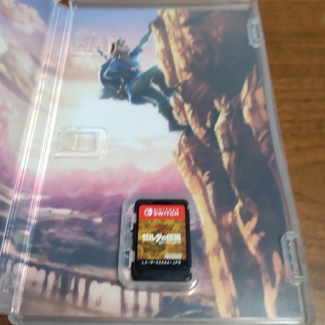 ゼルダの伝説 ブレス オブ ザ ワイルド Switch エンタメ/ホビーのゲームソフト/ゲーム機本体(家庭用ゲームソフト)の商品写真