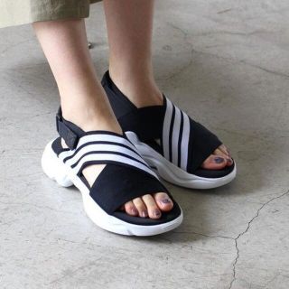 アディダス(adidas)の2点セット adidas マグマ サンダル　24.5cm　27.5cm(サンダル)