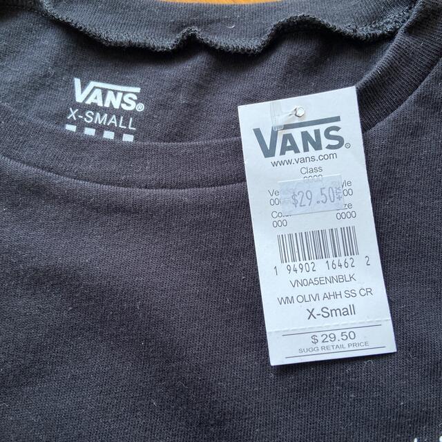 VANS(ヴァンズ)の新品　VANS Tシャツ レディースのトップス(Tシャツ(半袖/袖なし))の商品写真