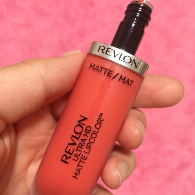 REVLON(レブロン)のレブロン ウルトラHD マットリップカラー 08 コスメ/美容のベースメイク/化粧品(口紅)の商品写真