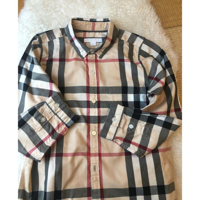 BURBERRY(バーバリー)の美品本物バーバリーBurberry上質コットンチェック柄長袖シャツ♫専用品 キッズ/ベビー/マタニティのキッズ服女の子用(90cm~)(Tシャツ/カットソー)の商品写真