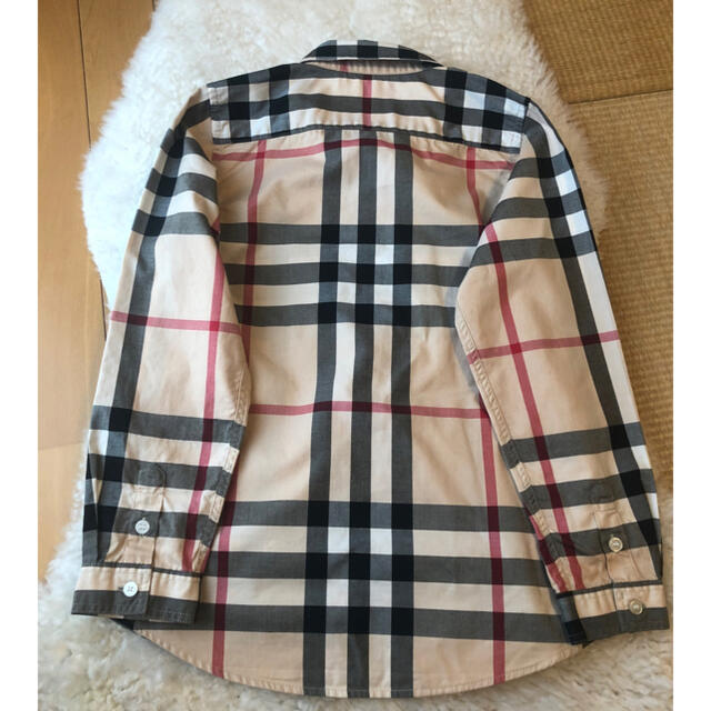 BURBERRY(バーバリー)の美品本物バーバリーBurberry上質コットンチェック柄長袖シャツ♫専用品 キッズ/ベビー/マタニティのキッズ服女の子用(90cm~)(Tシャツ/カットソー)の商品写真