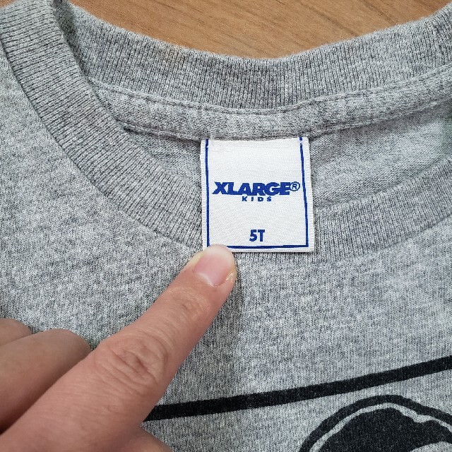 XLARGE(エクストララージ)のX-LARGE 5T 110㎝ キッズ/ベビー/マタニティのキッズ服男の子用(90cm~)(Tシャツ/カットソー)の商品写真