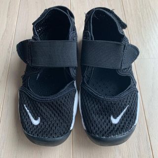 ナイキ(NIKE)のナイキ　エアリフト　ブラック　キッズ　17cm(スニーカー)