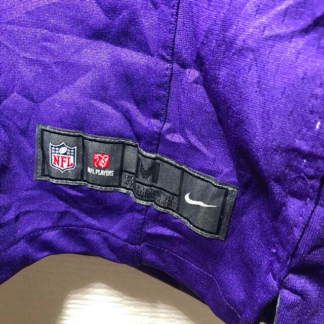 NIKE(ナイキ)のVIKINGS PETERSON ピーターソン ユニフォーム M 紫 スポーツ/アウトドアのスポーツ/アウトドア その他(アメリカンフットボール)の商品写真