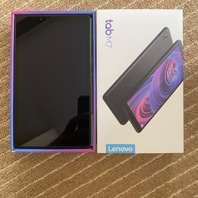Lenovo レノボタブレット　Tab M7スマホ/家電/カメラ