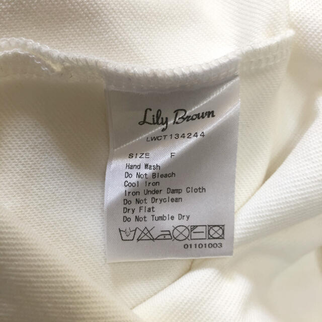 Lily Brown(リリーブラウン)のLily Brown リリーブラウン Tシャツ レディースのトップス(Tシャツ(半袖/袖なし))の商品写真