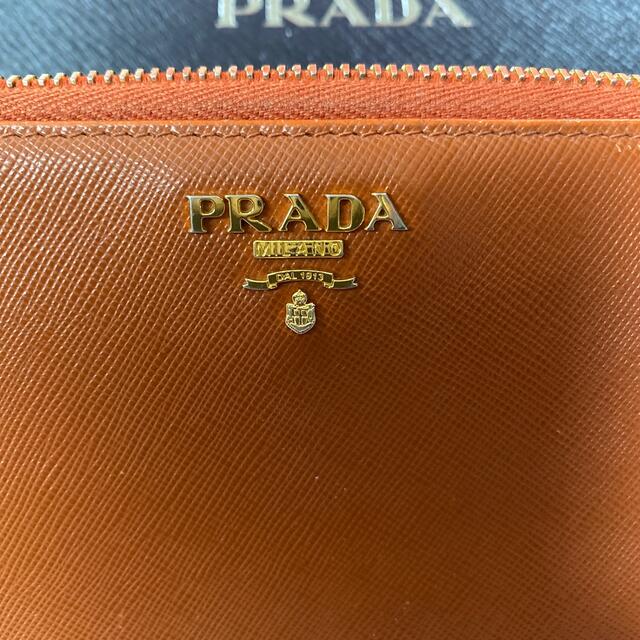 PRADA(プラダ)のPRADA 長財布 レディースのファッション小物(財布)の商品写真