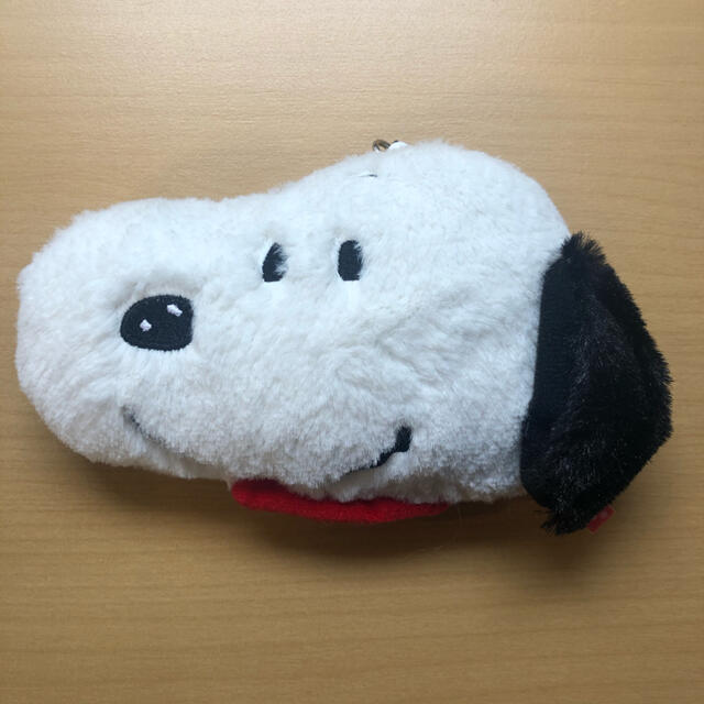 SNOOPY(スヌーピー)のスヌーピー　フェイス　パスケース レディースのファッション小物(パスケース/IDカードホルダー)の商品写真